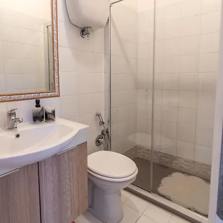 Alloggio per agriturismo La Castellana *